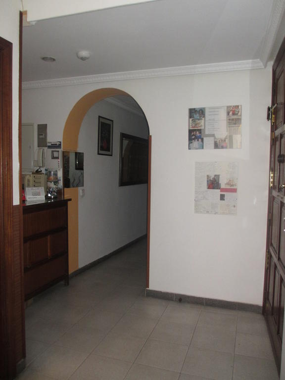 Hostal Pan America Мадрид Екстериор снимка